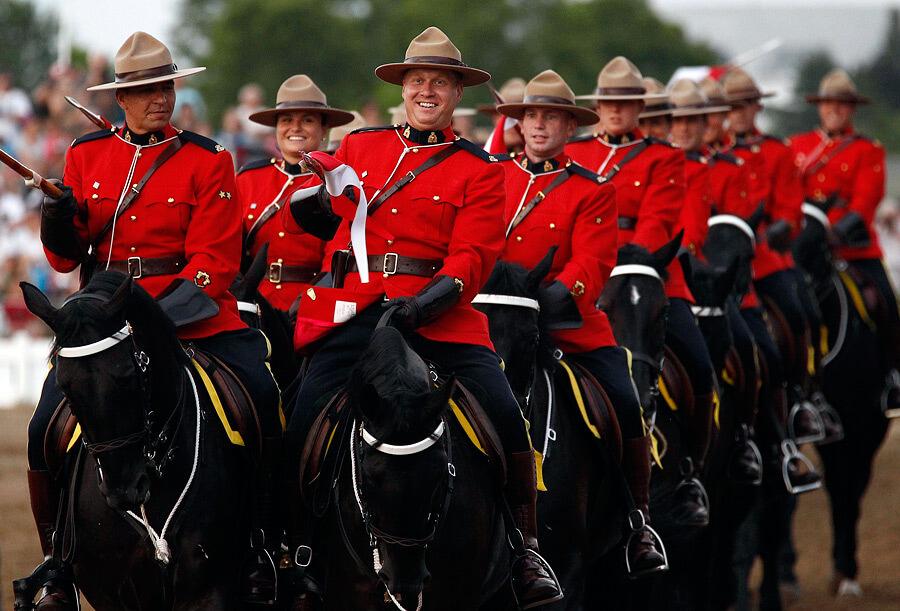 Полицейским в Канаде разрешили каннабис
