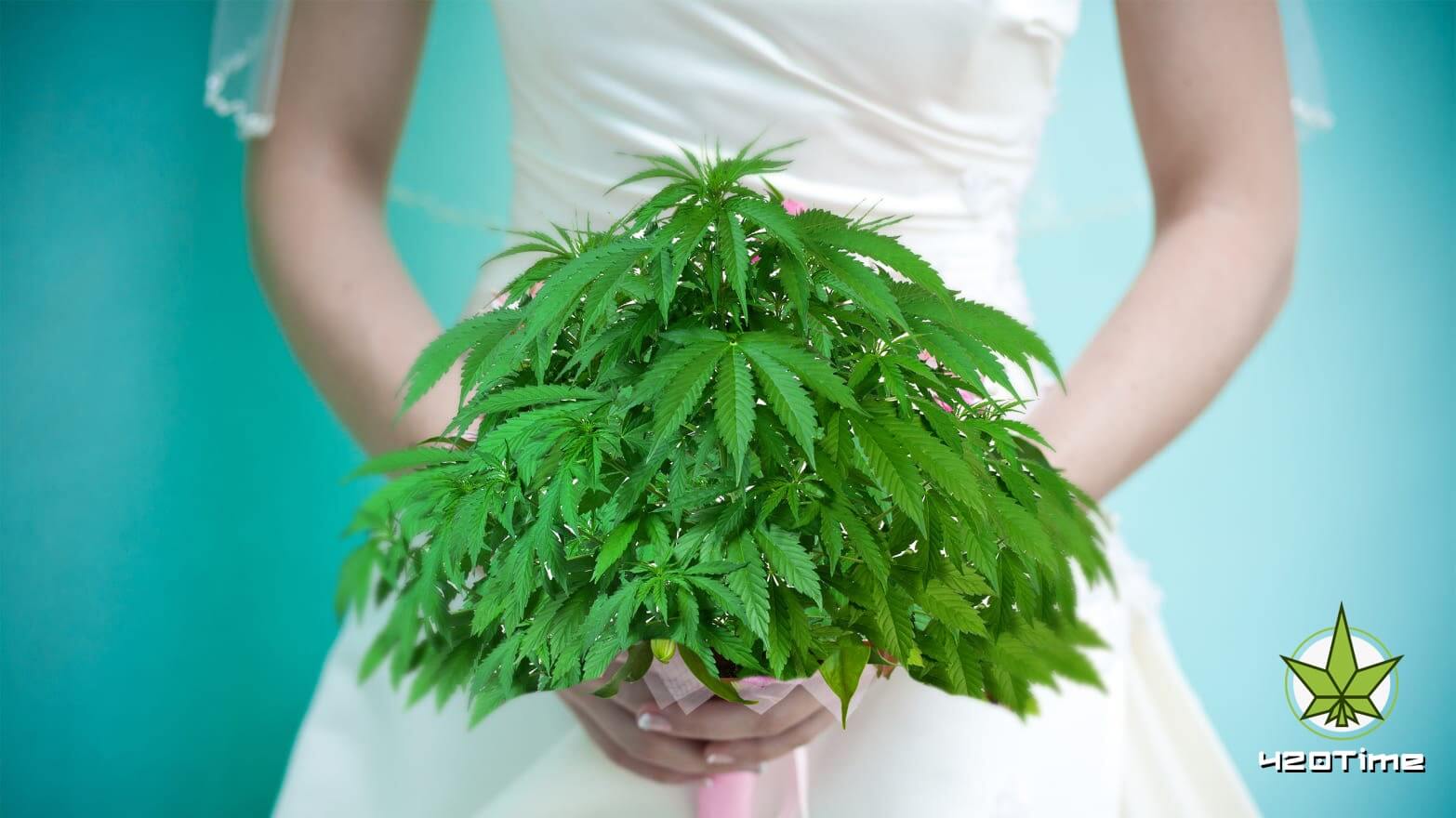 букет с листьями марихуаны